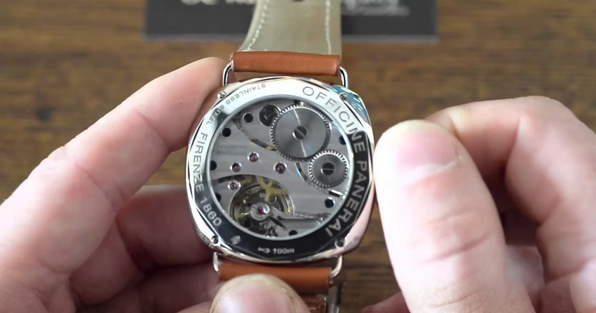 The date or day of the week cannot be switched